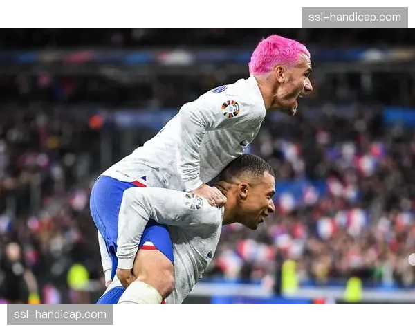 马竞2-0塞维利亚，格列兹曼点射，莫拉塔锁定胜局