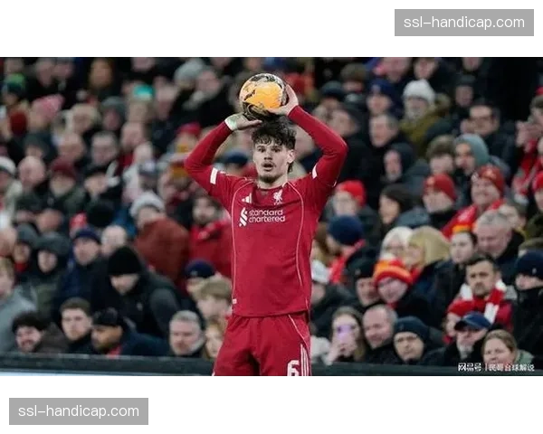 半场战报:利物浦1-0领先布莱顿,高压逼抢致对手后场出球失误达7次 半场战报:利物浦1-0领先布莱顿,高压逼抢致对手后场出球失误达7次